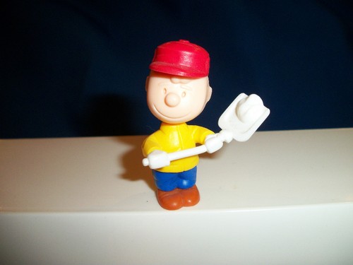 Peanuts kinder surprise k00 - surprise,