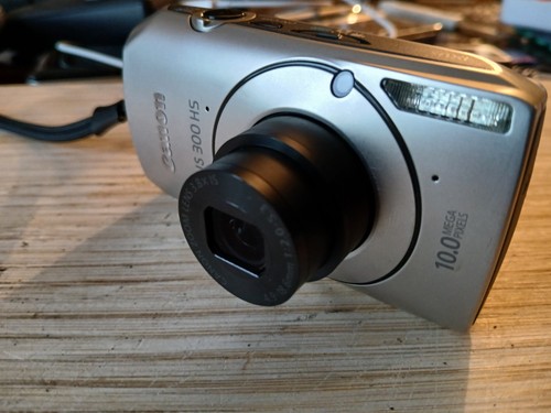 Canon ixus 300 - 300, hs