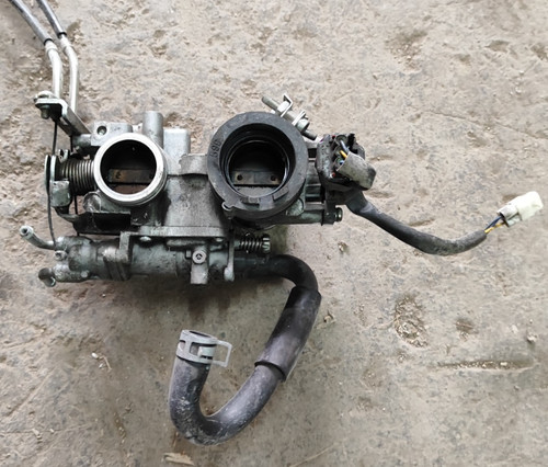 Corpo farfallato yamaha max - corpo, t
