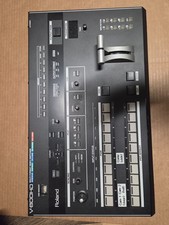 Roland V-800HD Multi-Format Video Switcher