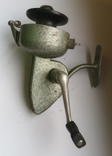 Moulinet vintage bretton 804 - vintage,