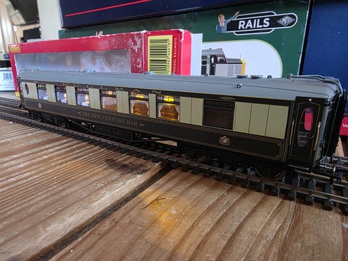 Hornby gauge r4418 - oo, pullman