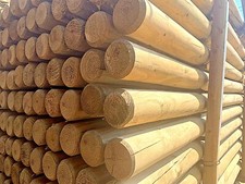 Pali tondi in legno senza punta in pino impregnati in autoclave per recinzioni