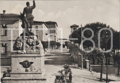 Manciano monumento e viale - manciano,