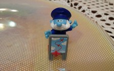 THE SMURFS IN TOWN CHARACTERS