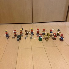 Lotto Figurine Super Mario