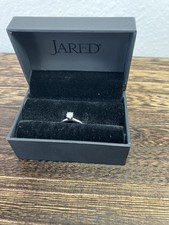 1/3 CT Round Diamond Solitaire