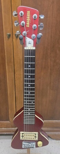 Chitarra viaggio vintage - da,