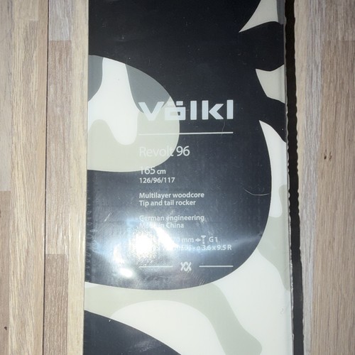 Völkl revolt 165 - cm, sci