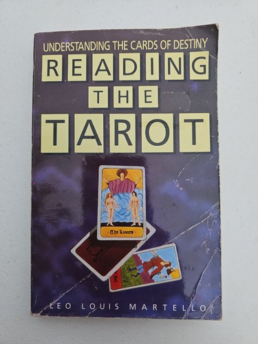 Reading the tarot - the,