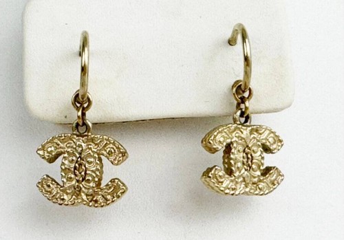 Chanel 2008 hoop earrings - cc,