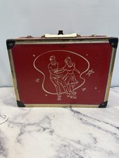 Antichi pattini a rotelle