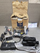 Vintage 1990s Sony CCD-TR305E Handycam Video8 Camcorder - Per Ricambi Accende