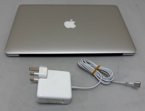 Apple macbook pro retina - apple, 15"