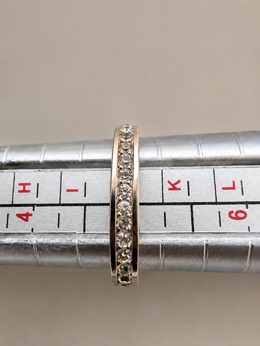 Anello fascia eternità strass
