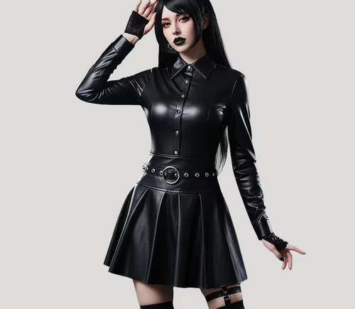 Costume donna pelle