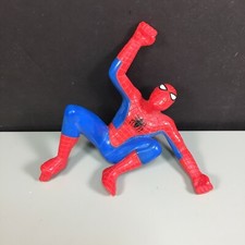 Amazing Spider-Man statuina