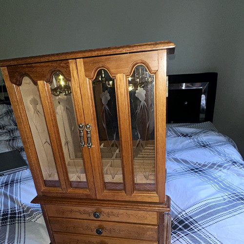 Portagioie legno vetro - in,