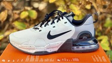 NUOVE scarpe da ginnastica