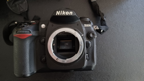 Nikon d200 con 28mm - d200, f