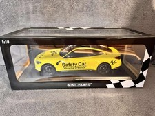 1:18 Minichamps BMW M4 Safety