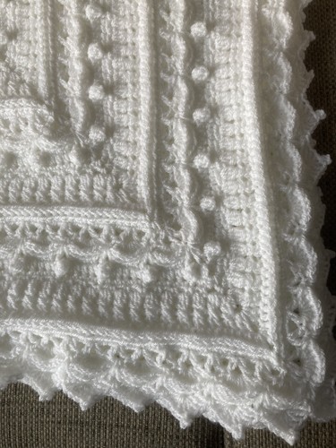 Handmadebyavril coperta - ✨handmadebyavril,