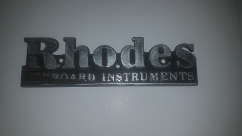 Fender rhodes logo - e,