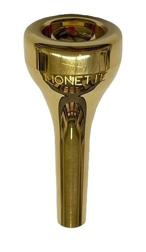 Monette bocchino cornetta