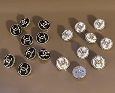 18 bottoni Chanel 9x oro