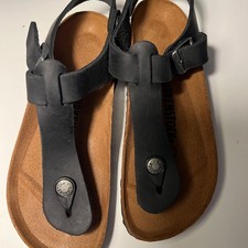 Sandali neri Birkenstock Kairo