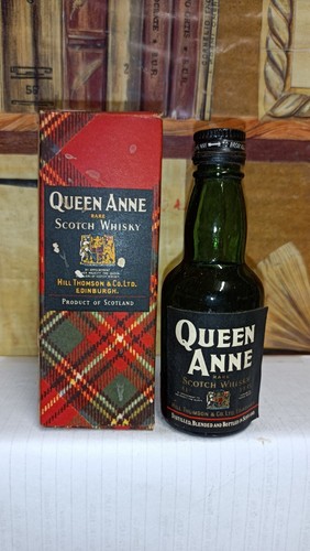 Mignon whisky queen - queen, anne