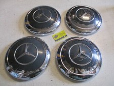 4 PINS - WHEEL CUPS MERCEDES
