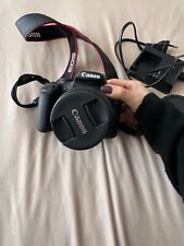 macchina fotografica canon eos 2000D nera utilizzata pochissimo, come nuova