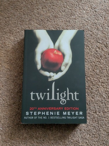 Twilight 20th anniversary - twilight,