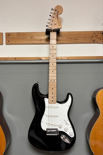 Squier fender stratocaster - fender,