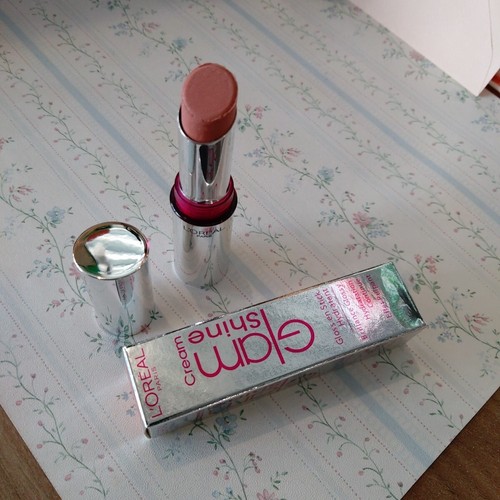 Oreal glam shine cream - glam,