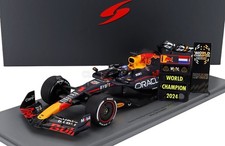 1/18 SPARK-MODEL - RED BULL -