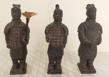 Guerrieri samurai ceramica 3 statuine