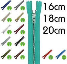 YKK Pantaloni in Metallo