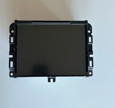 Display Autoradio CD/DVD/GPS/Navigatore Jeep Grand Cherokee 3.0crd 2010 68270...