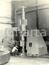 1965 ca MILANO Ing. V. FACHINI - Dentatrice universale ingranaggi SCHIESS *FOTO