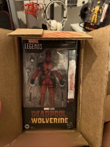 Marvel legends deadpool - marvel,