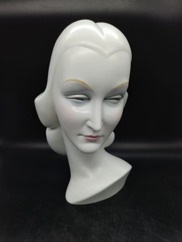 Figura ronzan rara malinconia - ronzan,