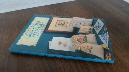 Cross stitch keepsakes easy - cross,