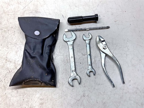 Kit attrezzi suzuki - kit,