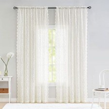 Tenda bianca vintage in pizzo