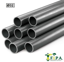 Tubo in PVC da 32 PN10 ad