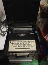 MACCHINA DA SCRIVERE VINTAGE