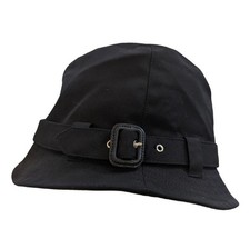 Cappello Burberry nero con