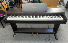 Yamaha Clavinova CLP-810s